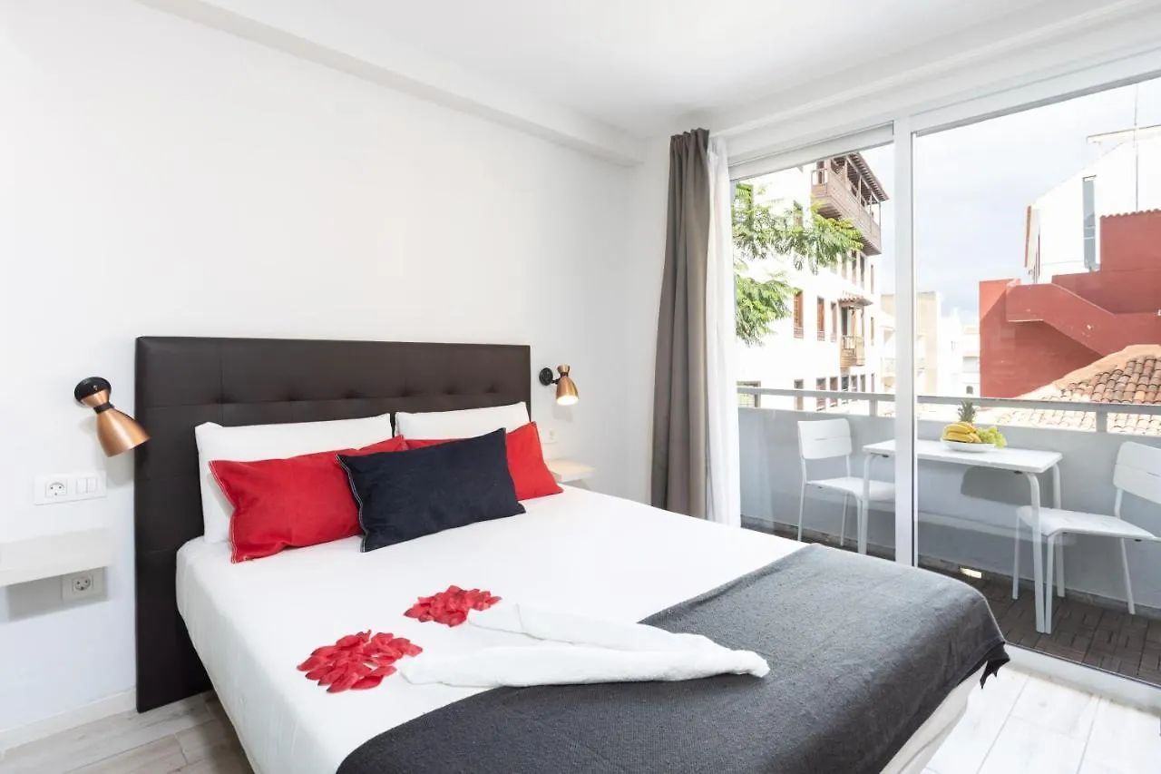 Home2Book Charming Apartment Puerto De La Cruz, 103 contacts